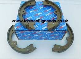 Nissan Elgrand E51 Set Of Rear Handbrake Shoes